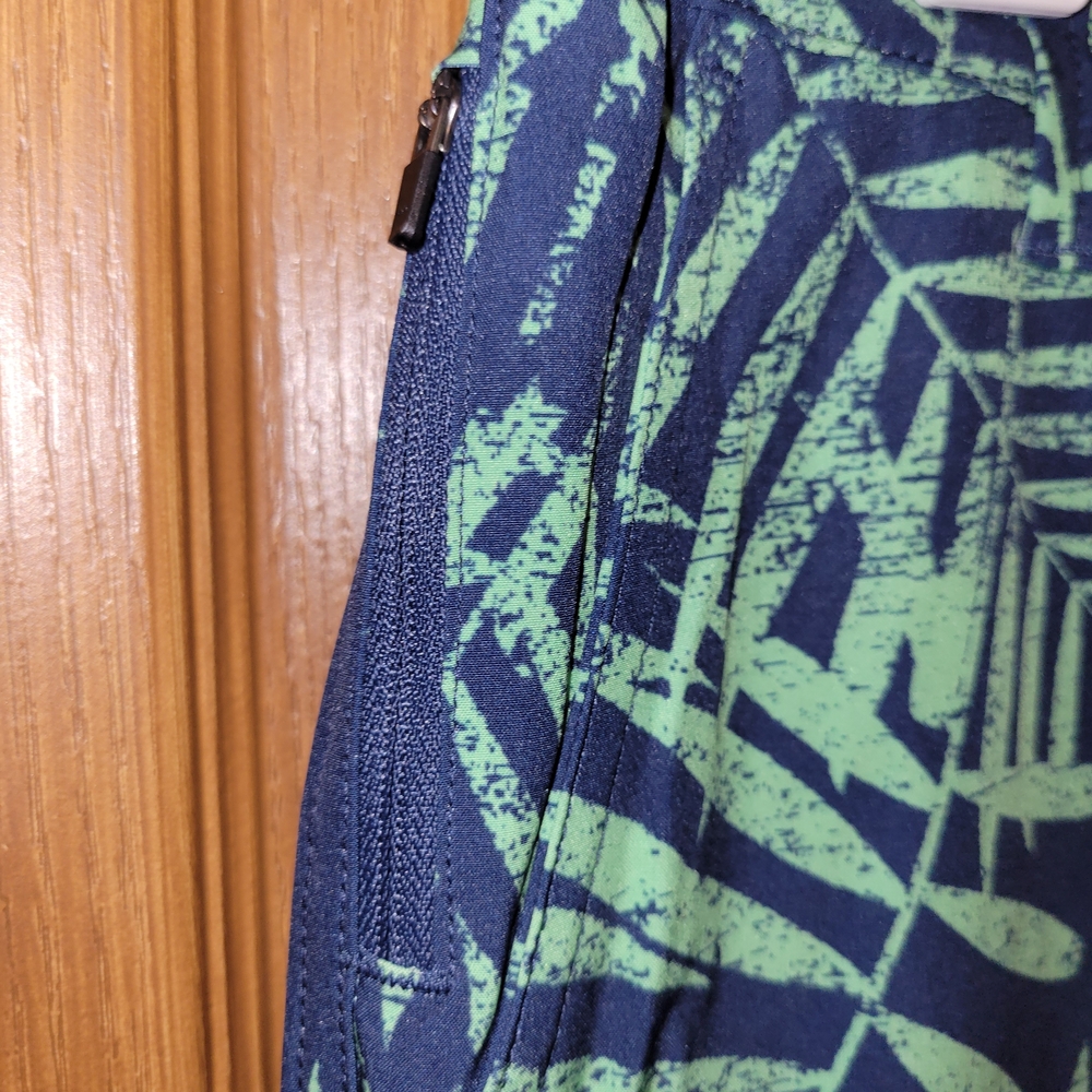 Margaritaville Palm Print Shorts UPF 30+ Quick Dry 4-Way Stretch - 30 - NWT - Picture 2 of 8